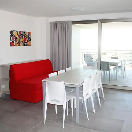 Stylish Flat In Piazza Fontana Apartment
