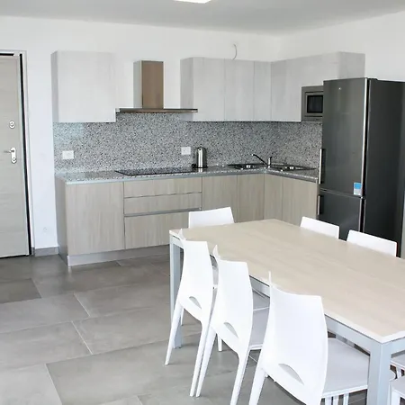 Stylish Flat In Piazza Fontana Lignano Sabbiadoro
